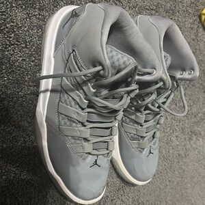 Jordan Men's Gray Sneakers